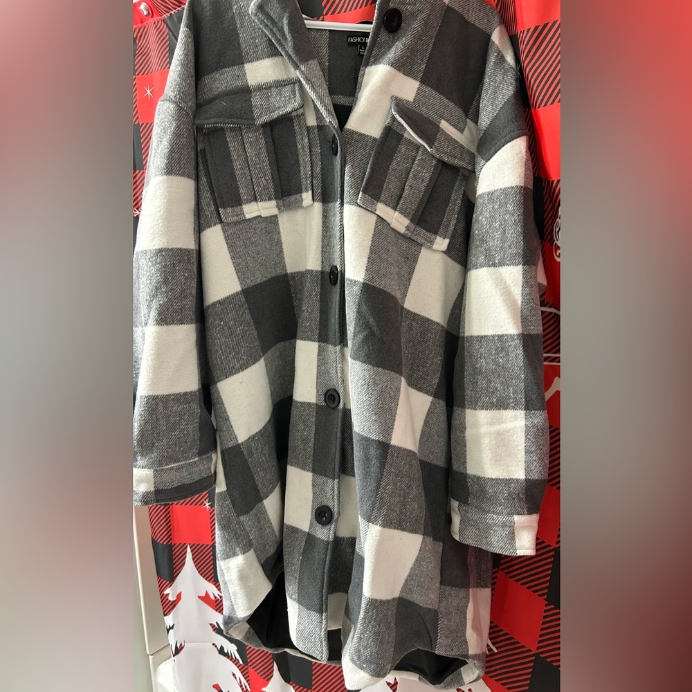Women's Black and White Plaid Shacket